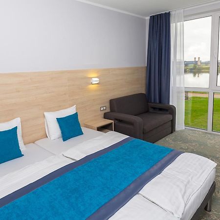 Hotel Vela Tczew Bagian luar foto