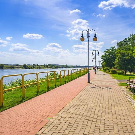 Hotel Vela Tczew Bagian luar foto