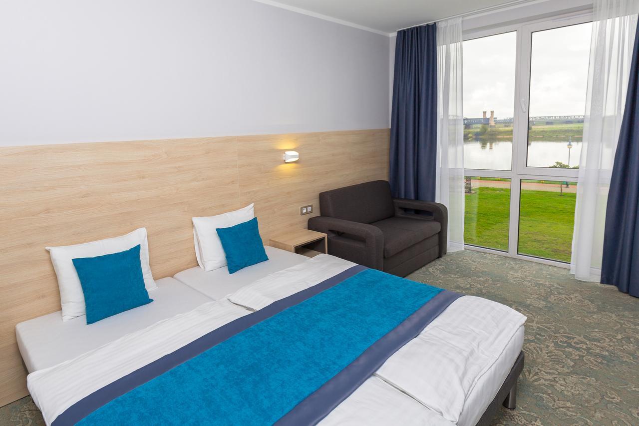 Hotel Vela Tczew Bagian luar foto